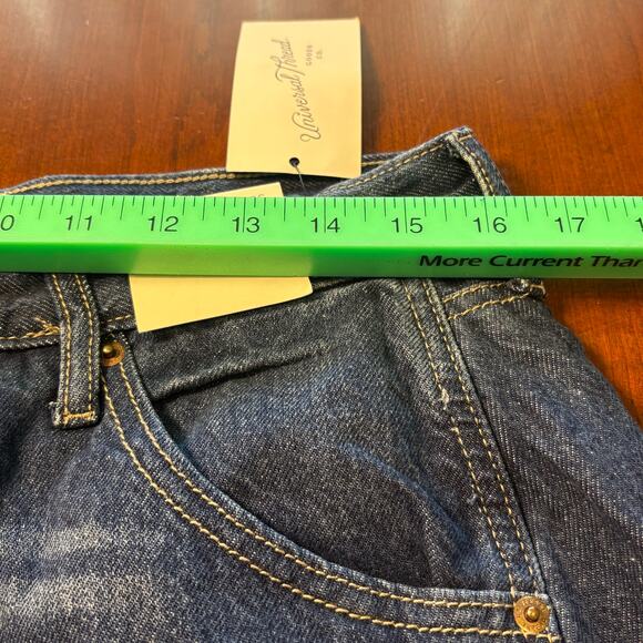 NWT Universal Thread Jeans Size 10 - Picture 3 of 6